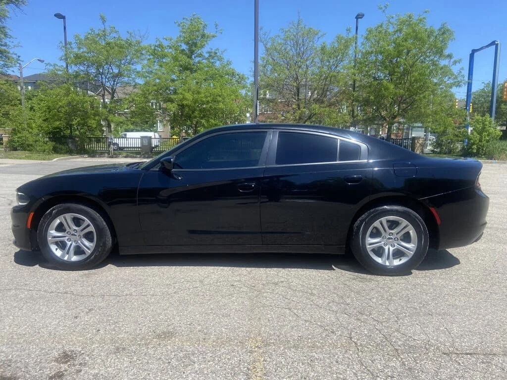 Dodge Charger * АВТО КРЕДИТ* ЦЕНА ДО БГ * СЕРВИЗНА ИСТОРИЯ *  - изображение 5