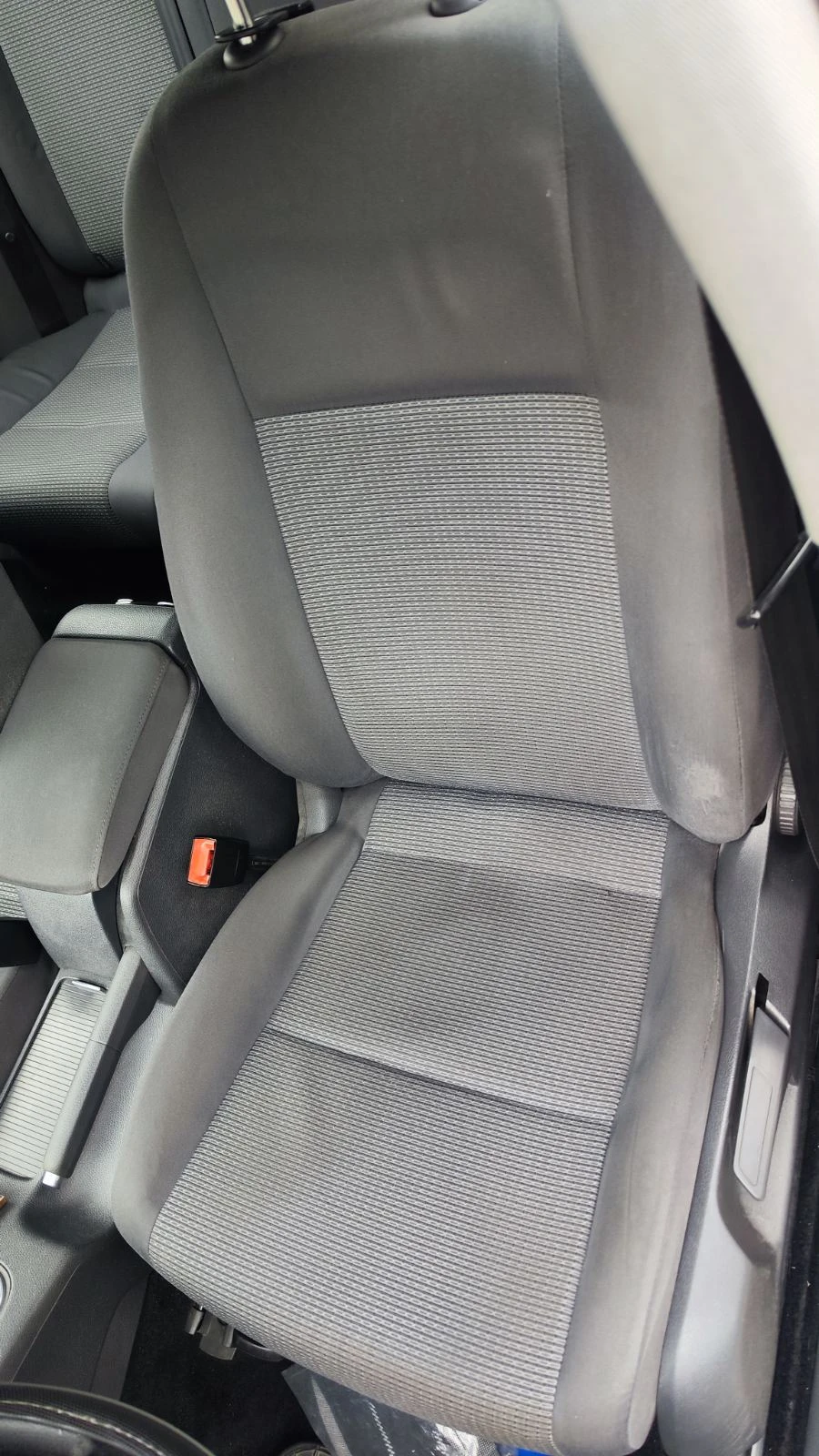 VW Golf Variant 1.9 TDI  | Mobile.bg   13