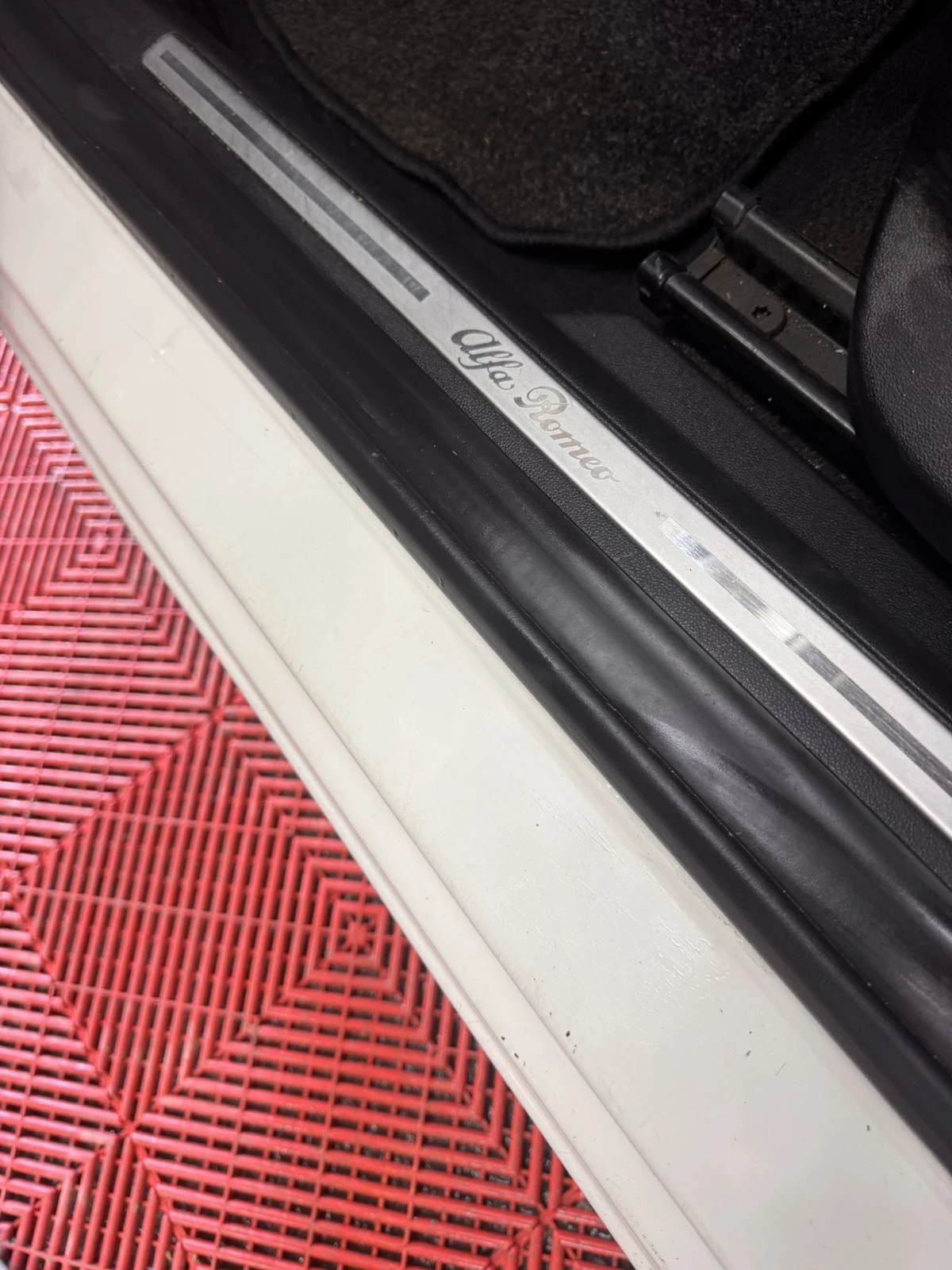 Alfa Romeo MiTo 1.4i газ/бензин - изображение 8