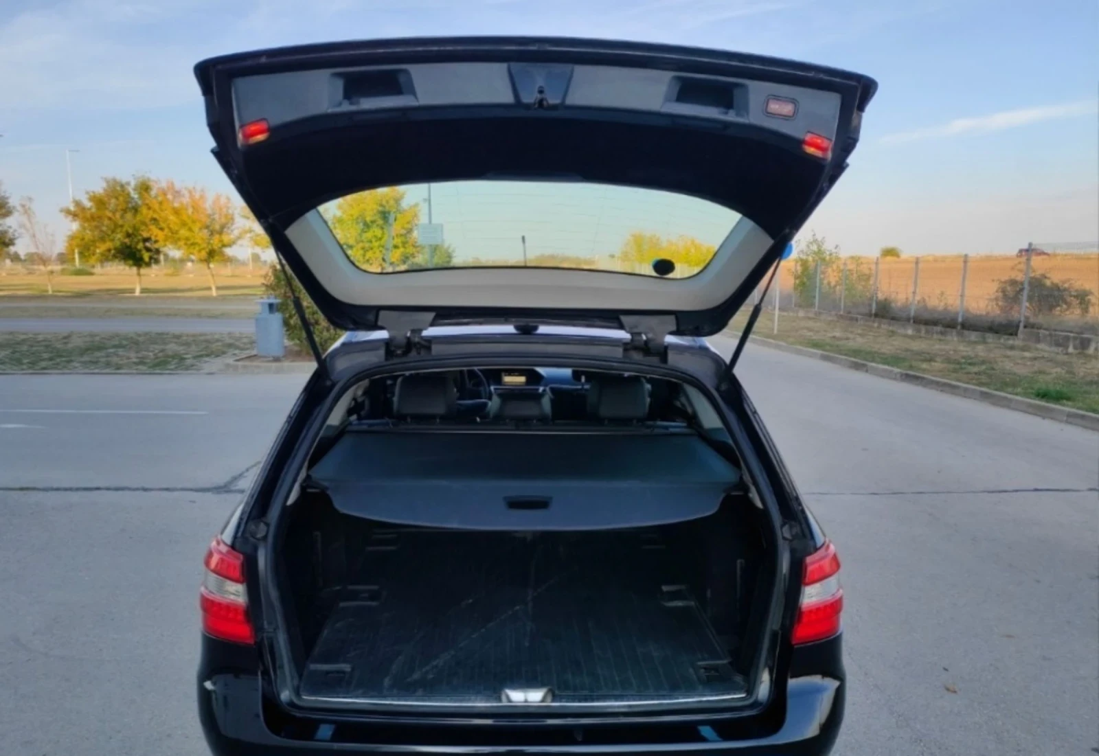 Mercedes-Benz E 200 | Mobile.bg � ����������� 9