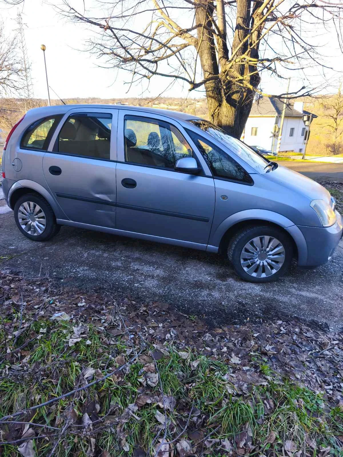 Opel Meriva 1.7 cdti, снимка 4 - Автомобили и джипове - 53917966