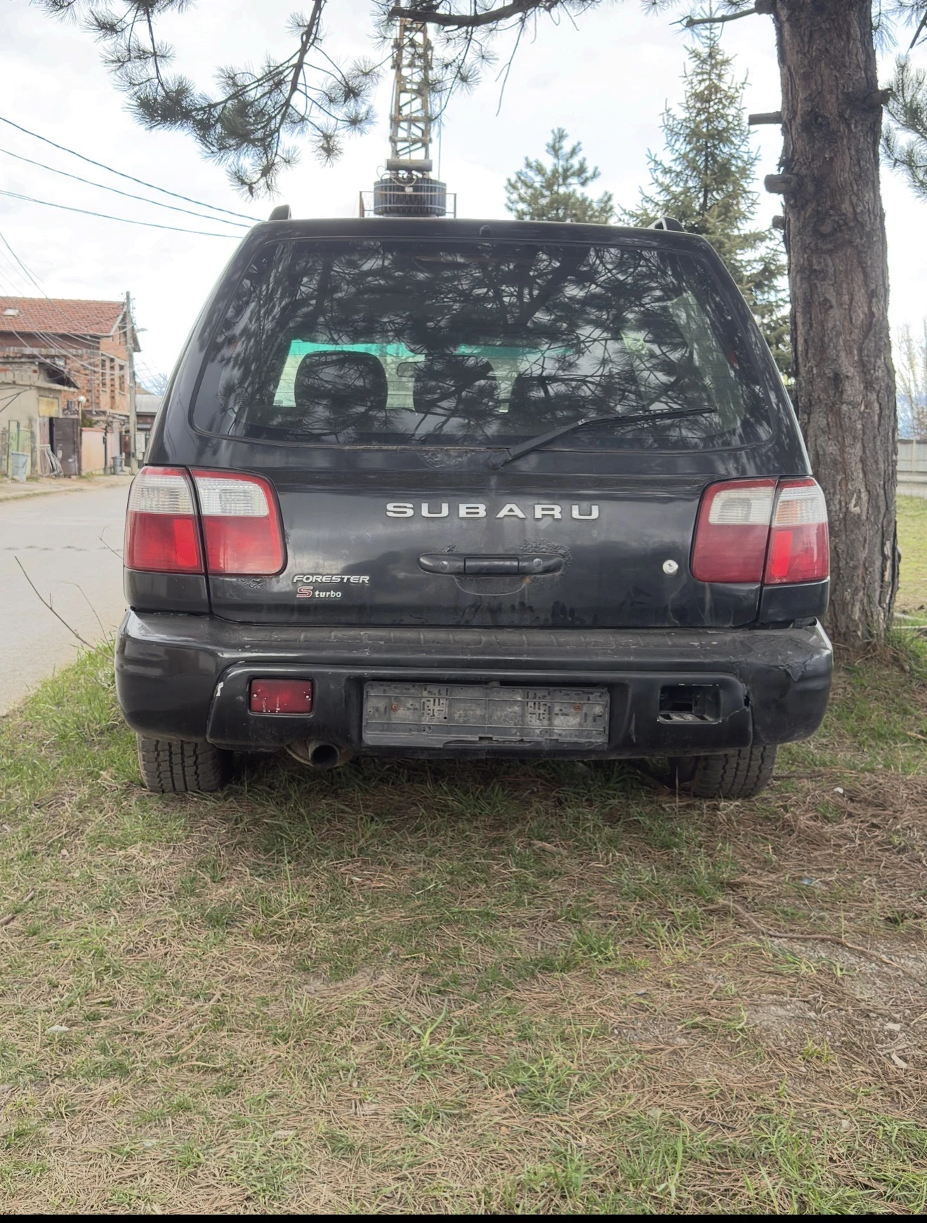 Subaru Forester 2.0S turbo, снимка 2 - Автомобили и джипове - 53926550