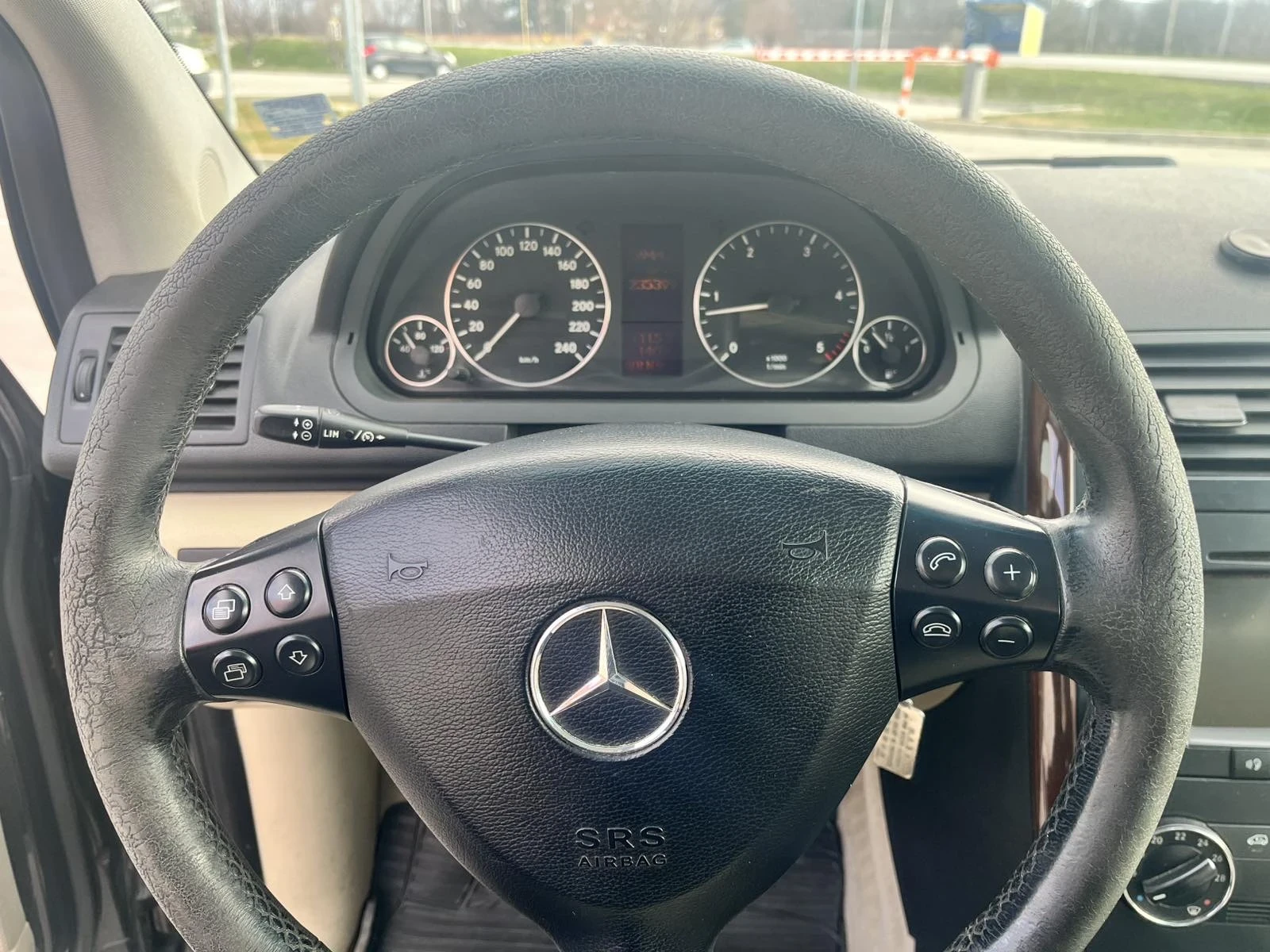 Mercedes-Benz A 200 2.0D, снимка 9 - Автомобили и джипове - 53937849