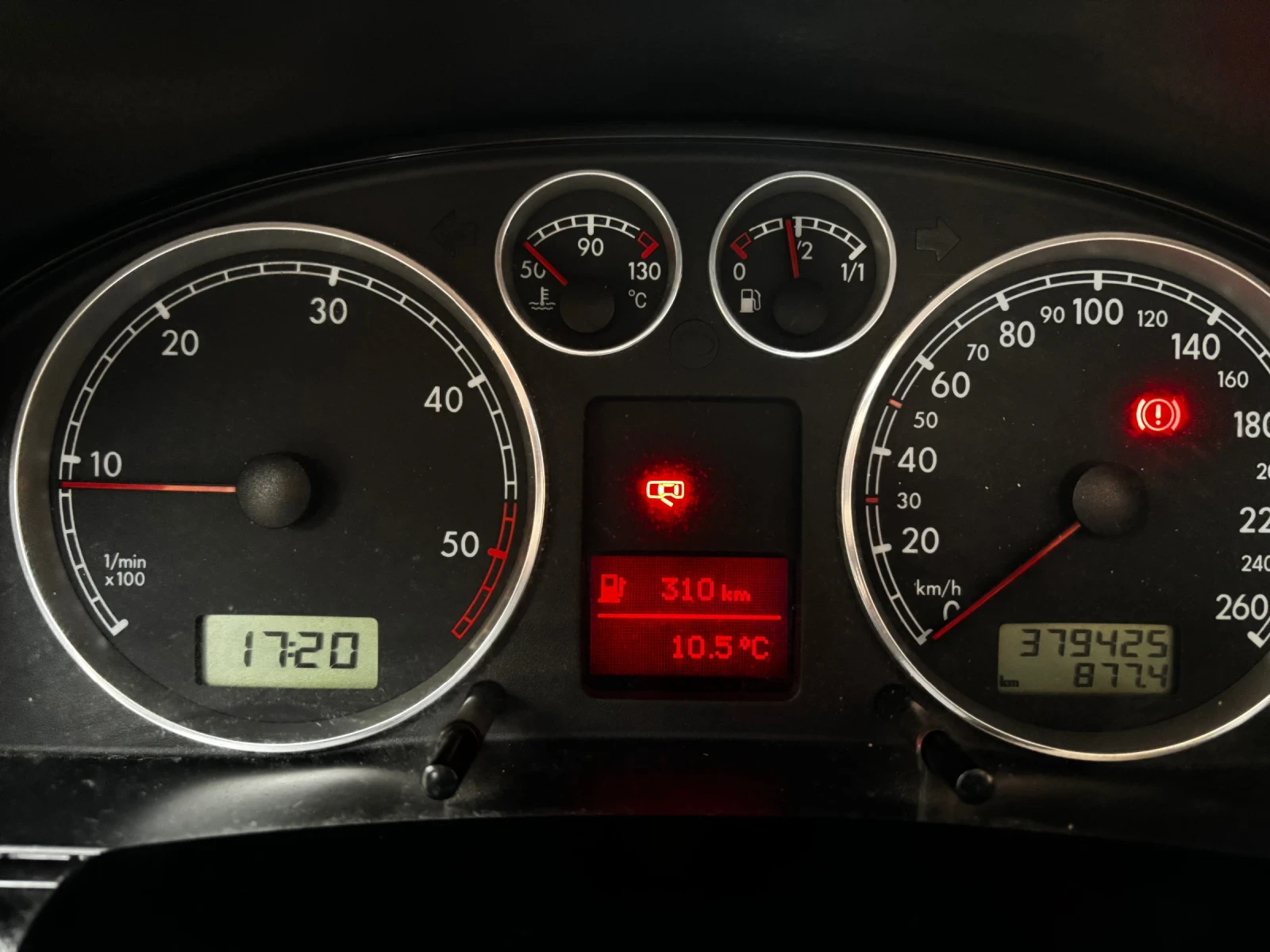 VW Passat B5.5, снимка 8 - Автомобили и джипове - 54008491