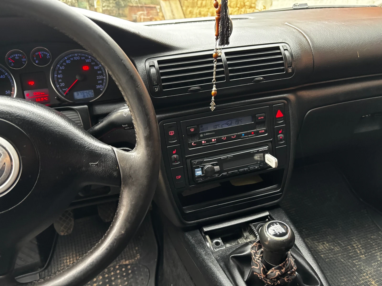 VW Passat B5.5, снимка 2 - Автомобили и джипове - 54008491