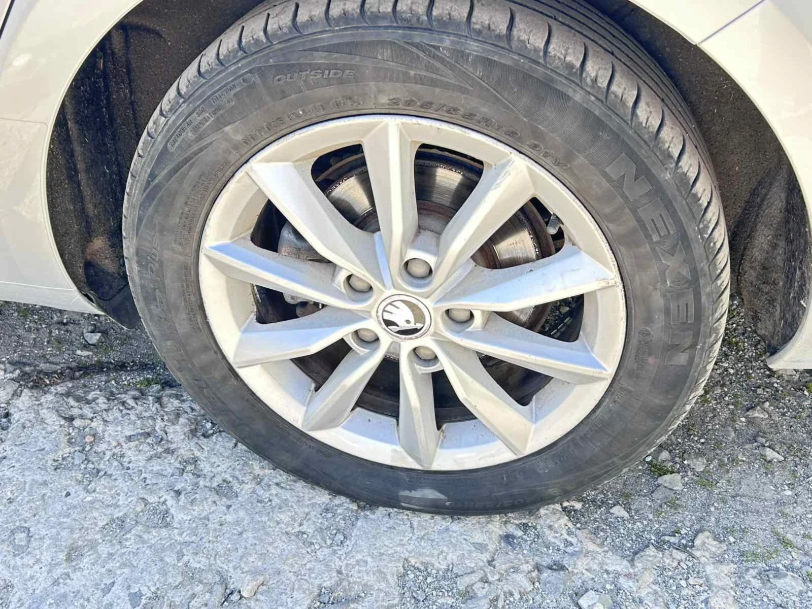 Skoda Octavia, снимка 5 - Автомобили и джипове - 54155057