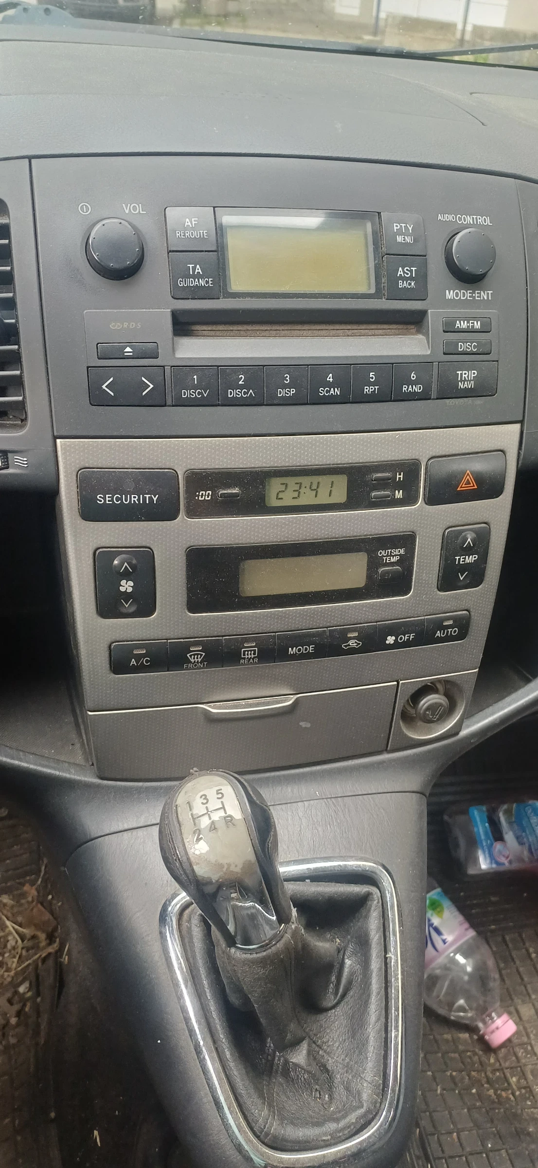 Toyota Corolla verso, снимка 9 - Автомобили и джипове - 54593519
