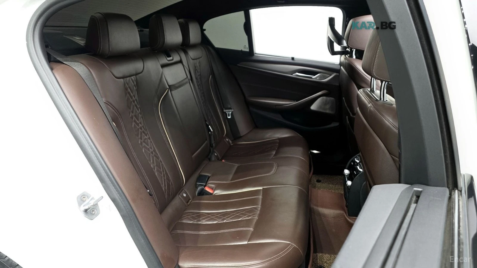 BMW 550 D / XDRIVE / M PKG / BOWERS / ОБДУХ / DISTRONIC  , снимка 12 - Автомобили и джипове - 54670232
