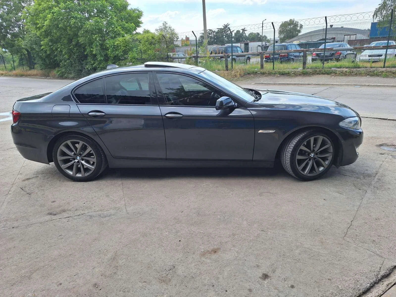 BMW 530, снимка 4 - Автомобили и джипове - 54795165