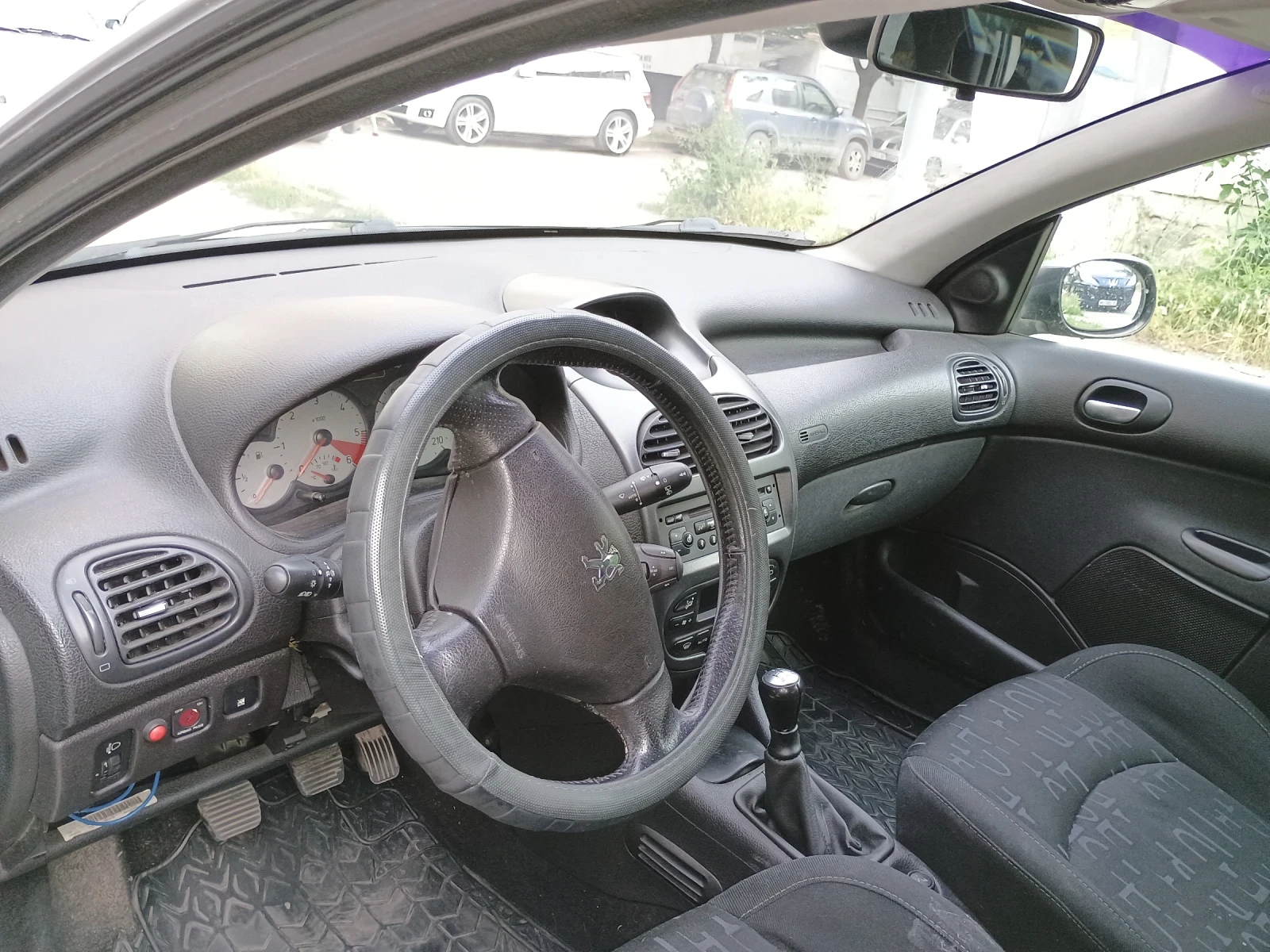 Peugeot 206, снимка 6 - Автомобили и джипове - 54946691