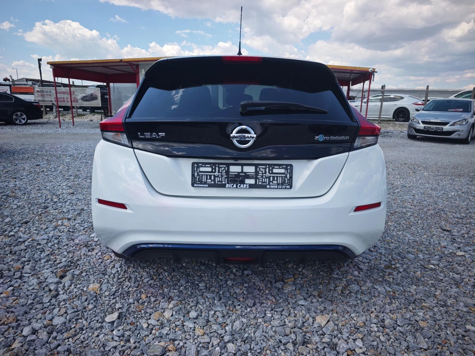Nissan Leaf  62KWH, снимка 5 - Автомобили и джипове - 54971171
