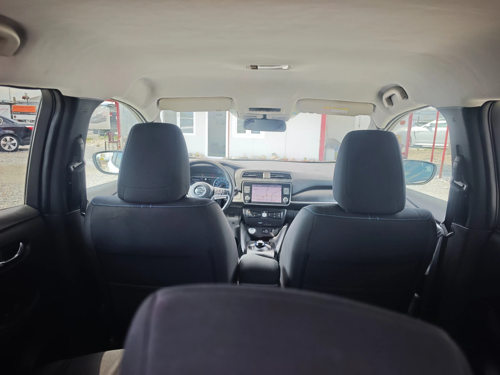 Nissan Leaf  62KWH, снимка 9 - Автомобили и джипове - 54971171