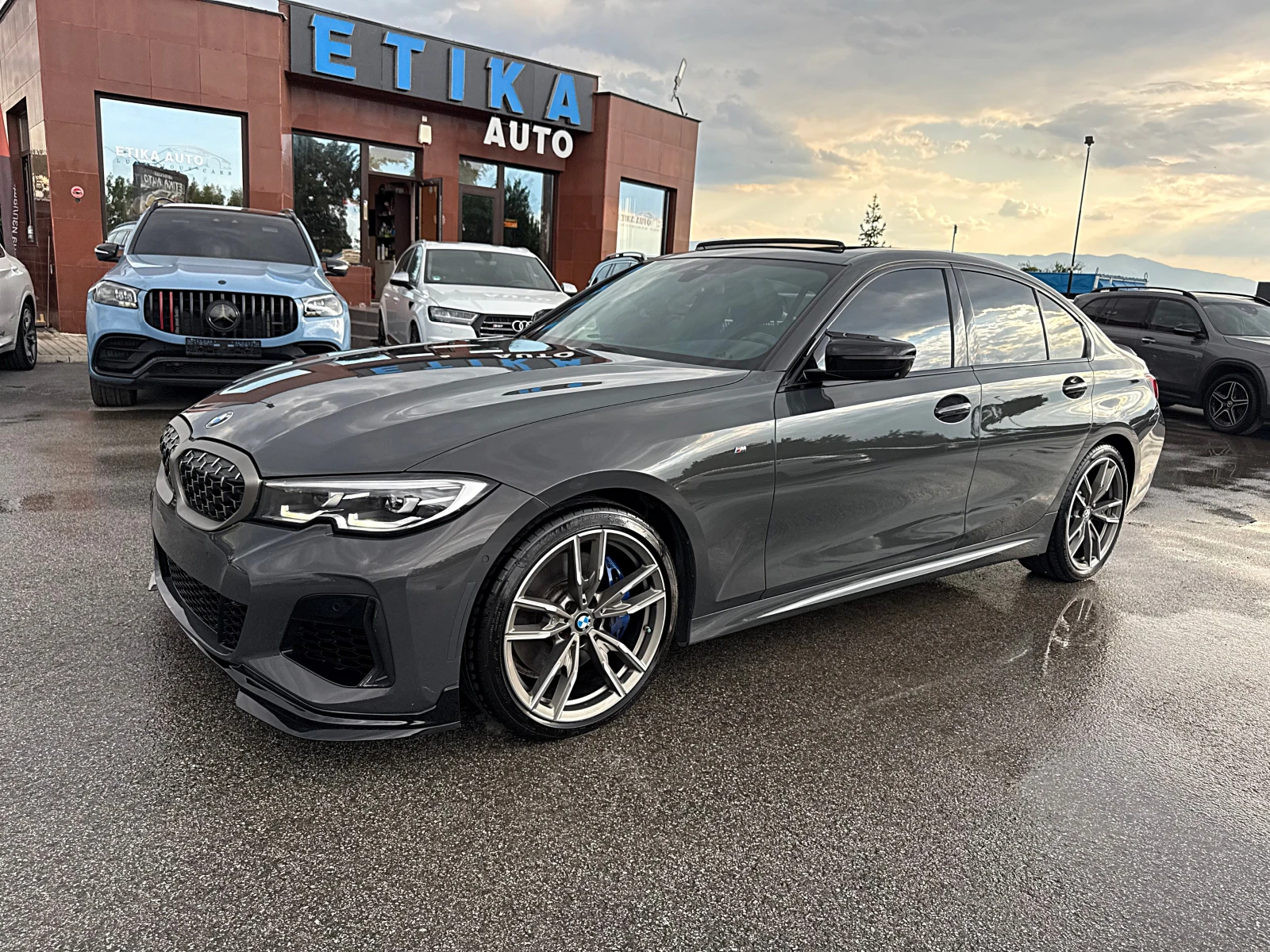 BMW 340 85400км-M Paket-Head Up-360Kameri-Harman Kardon-!!, снимка 3 - Автомобили и джипове - 55079103