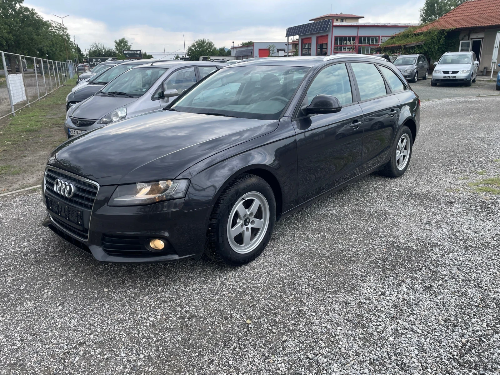Audi A4 2.0 TDI S-Line 143кс, снимка 3 - Автомобили и джипове - 55415593