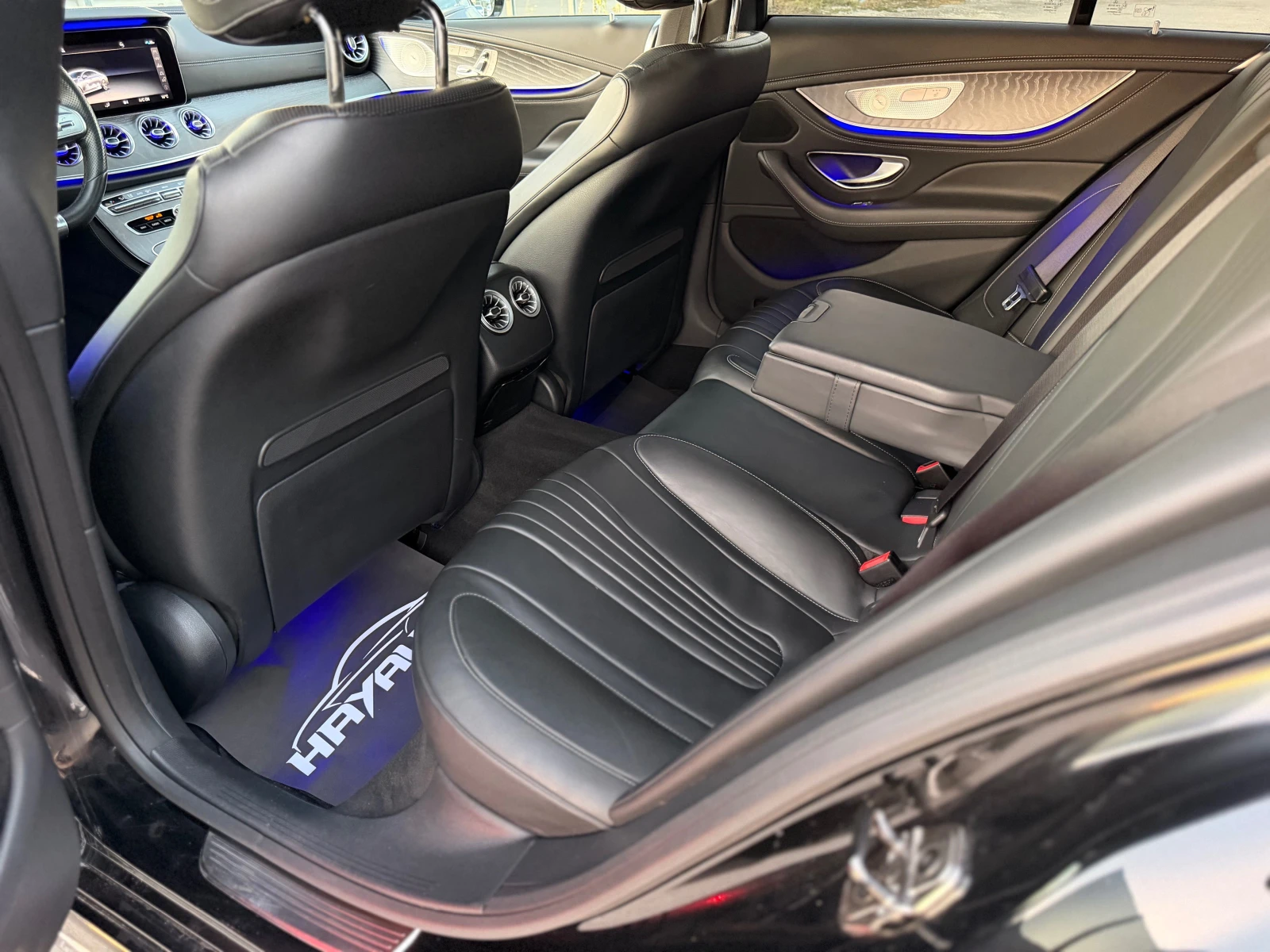 Mercedes-Benz CLS 400 d= 4Matic= 63 AMG= Distronic= Burmester= 360* Came, снимка 13 - Автомобили и джипове - 55450587