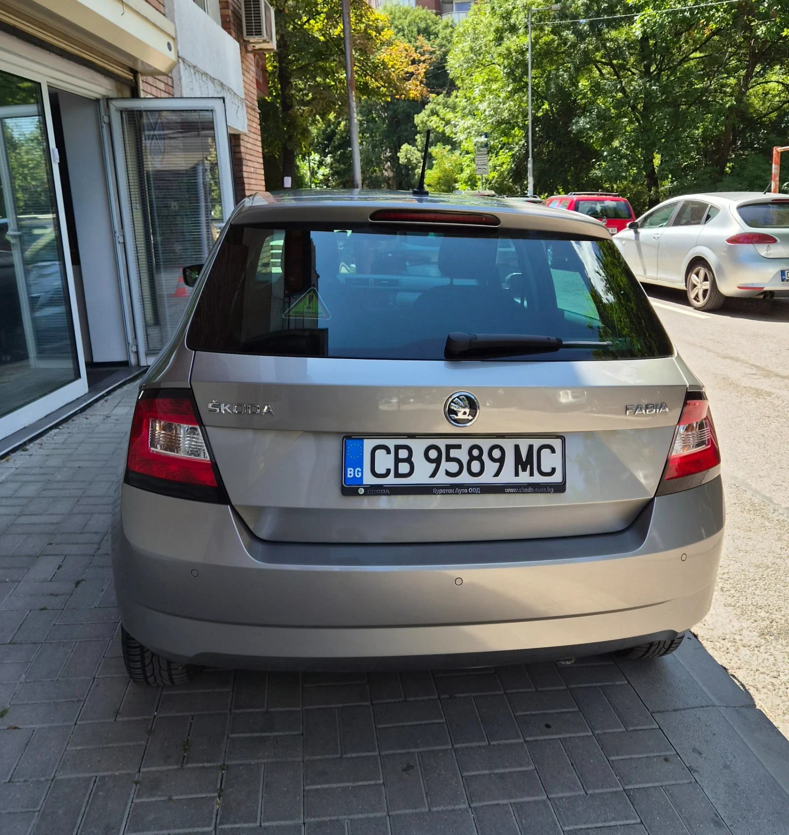 Skoda Fabia, снимка 10 - Автомобили и джипове - 55514664