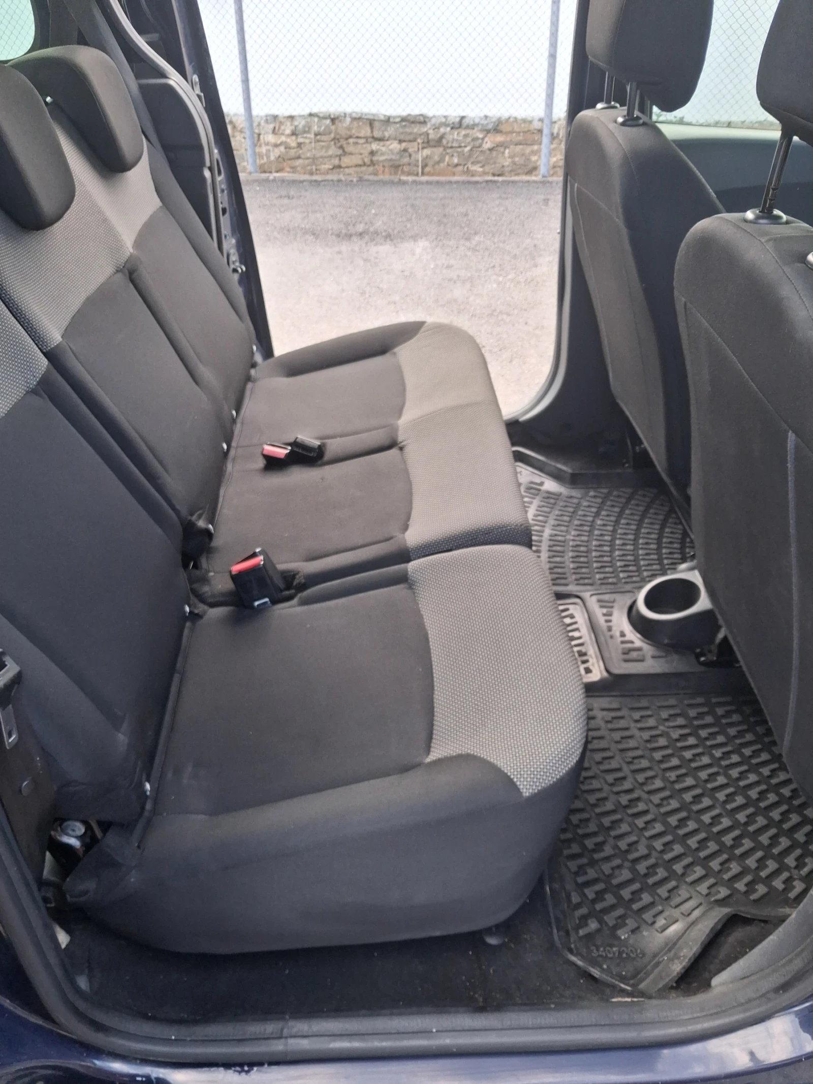 Dacia Dokker 1.6 SCE/102k.c., снимка 6 - Автомобили и джипове - 56192788