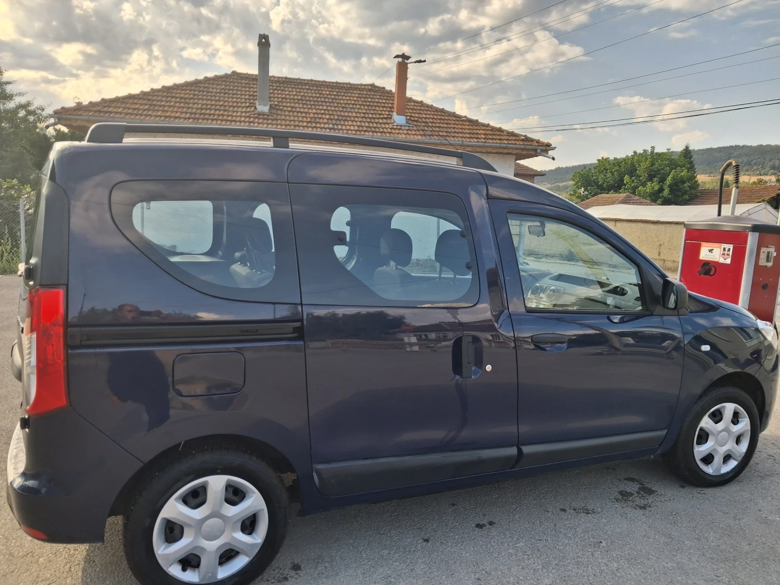 Dacia Dokker 1.6 SCE/102k.c., снимка 3 - Автомобили и джипове - 56192788