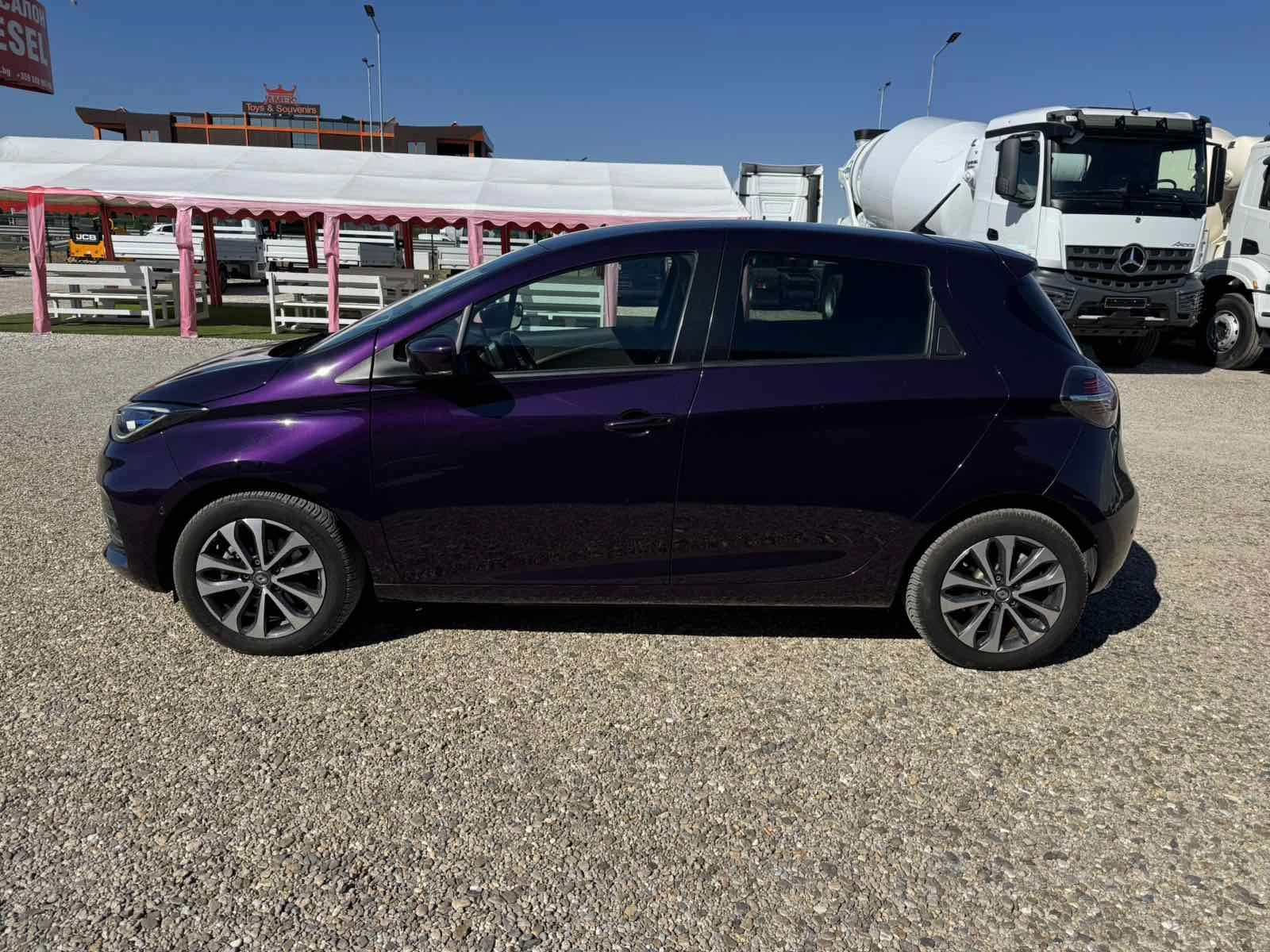 Renault Zoe R135, снимка 4 - Автомобили и джипове - 56225838