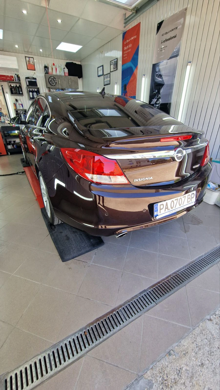 Opel Insignia 2.0 CDTI, снимка 5 - Автомобили и джипове - 56350736