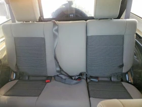 Jeep Wrangler 3.8L 6 4x4 w/Rear Wheel Drv, снимка 11