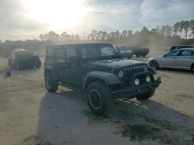 Jeep Wrangler 3.8L 6 4x4 w/Rear Wheel Drv, снимка 1