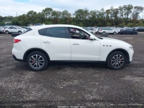 Maserati Levante 8ZF* Keyless* Подгреви* Червен салон* Клип на мото - 15500 € / 30315.36 лв. - 55516502 6