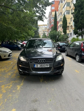 ������ Audi Q7