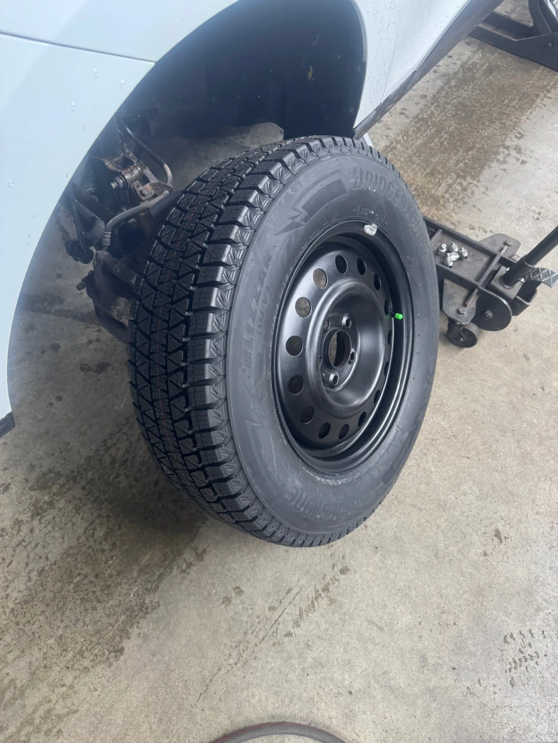 Hyundai IX35 2.0 16v, снимка 12 - Автомобили и джипове - 51648233