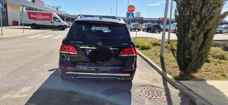 Mercedes-Benz GLE, снимка 4 - Автомобили и джипове - 49475392