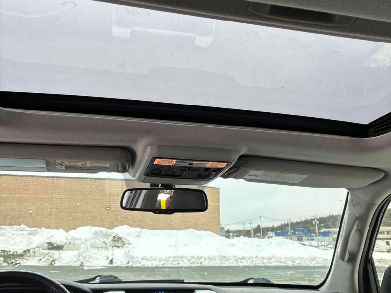 Toyota 4runner * 4WD * БЕЗ ЗАБЕЛЕЖКИ* ПОДГРЕВИ* ШИБИДАХ* , снимка 14 - Автомобили и джипове - 53525583