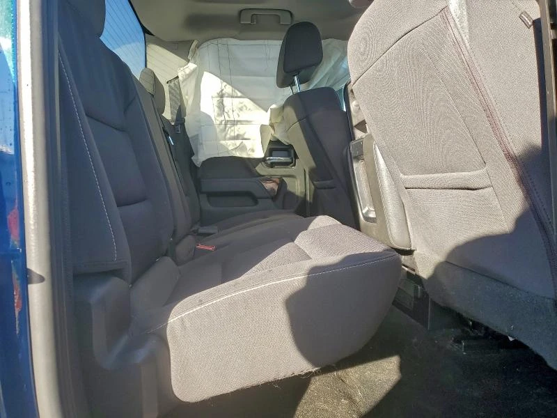 Gmc Sierra 5.3L 8 4x4 w/Rear Wheel Drv, снимка 3 - Автомобили и джипове - 53010874