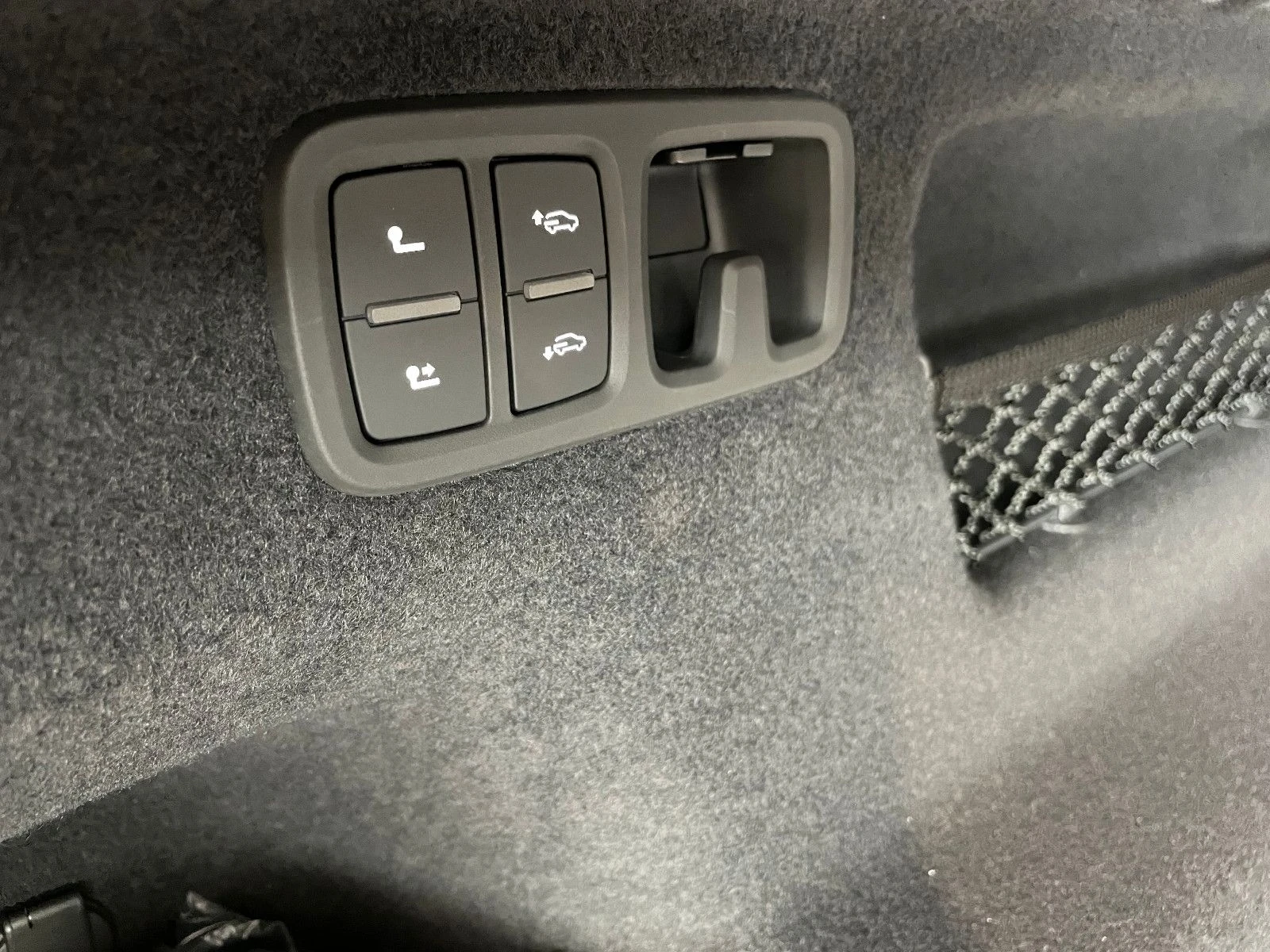 Audi RSQ8 * CERAMIC* PANO* DISTR* MEMORY*  | Mobile.bg   17