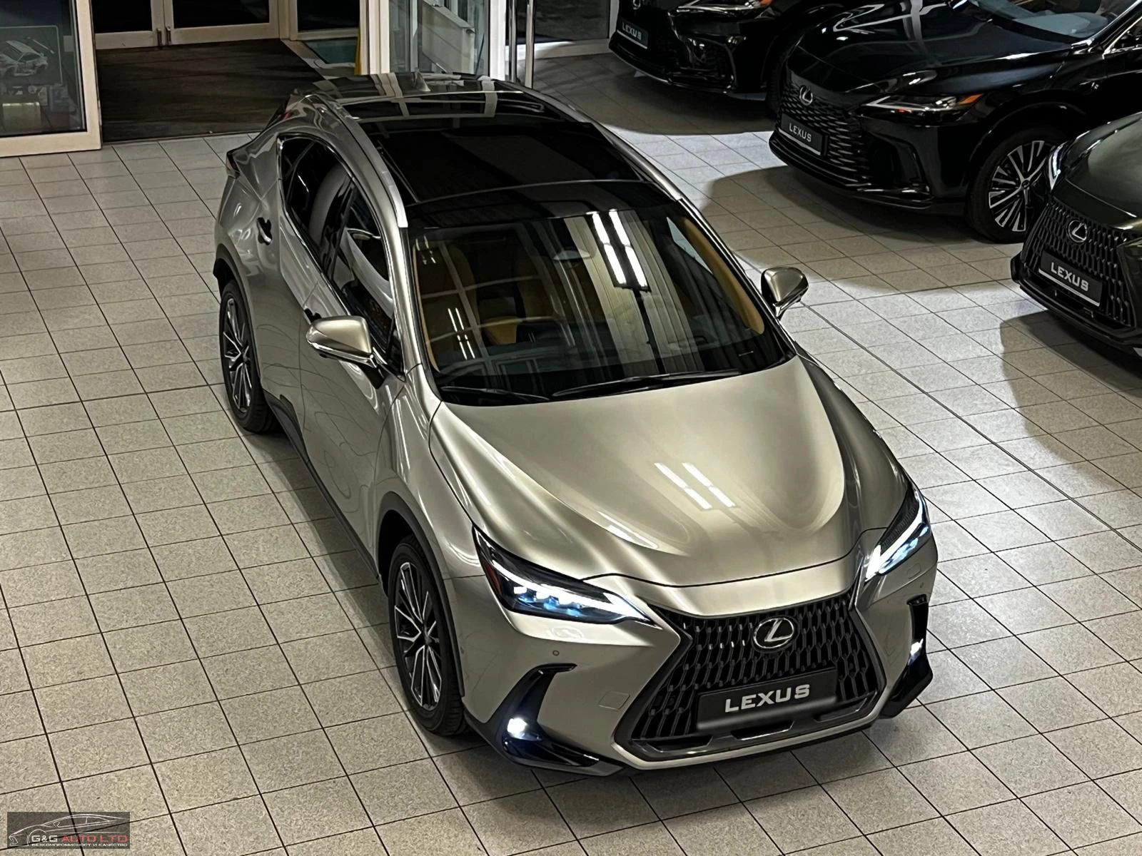 Lexus NX 350h НОВ!/2.5HEV/243HP/LUXURY/4X4/HUD/360/PANO/105d - изображение 3