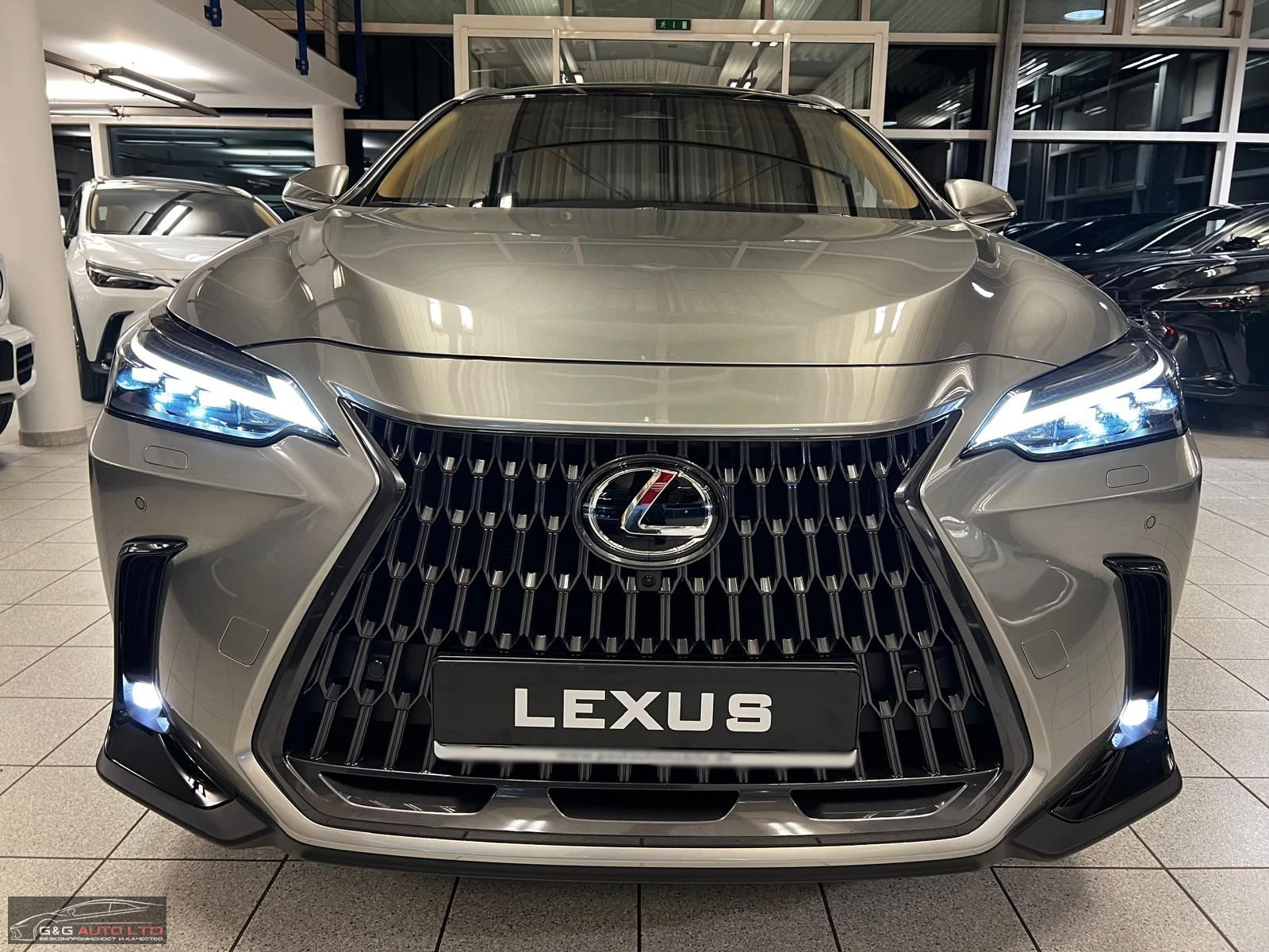 Lexus NX 350h НОВ!/2.5HEV/243HP/LUXURY/4X4/HUD/360/PANO/105d - изображение 7