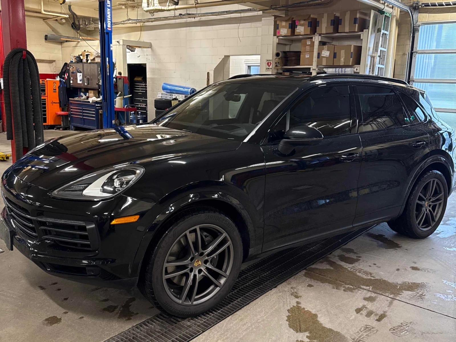 Porsche Cayenne BOSE * CAR FAX * ЦЕНА ДО БГ * АВТО КРЕДИТ, снимка 3 - Автомобили и джипове - 54073120