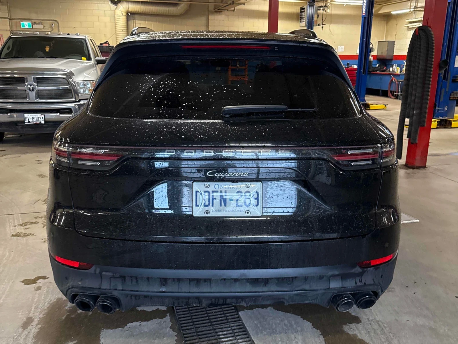 Porsche Cayenne BOSE * CAR FAX * ЦЕНА ДО БГ * АВТО КРЕДИТ, снимка 2 - Автомобили и джипове - 54073120