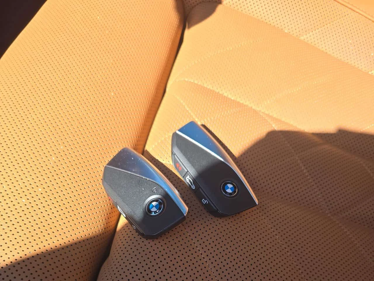 BMW X5  xDrive40i /360/DIS/HUD/H&K, снимка 9 - Автомобили и джипове - 54651297