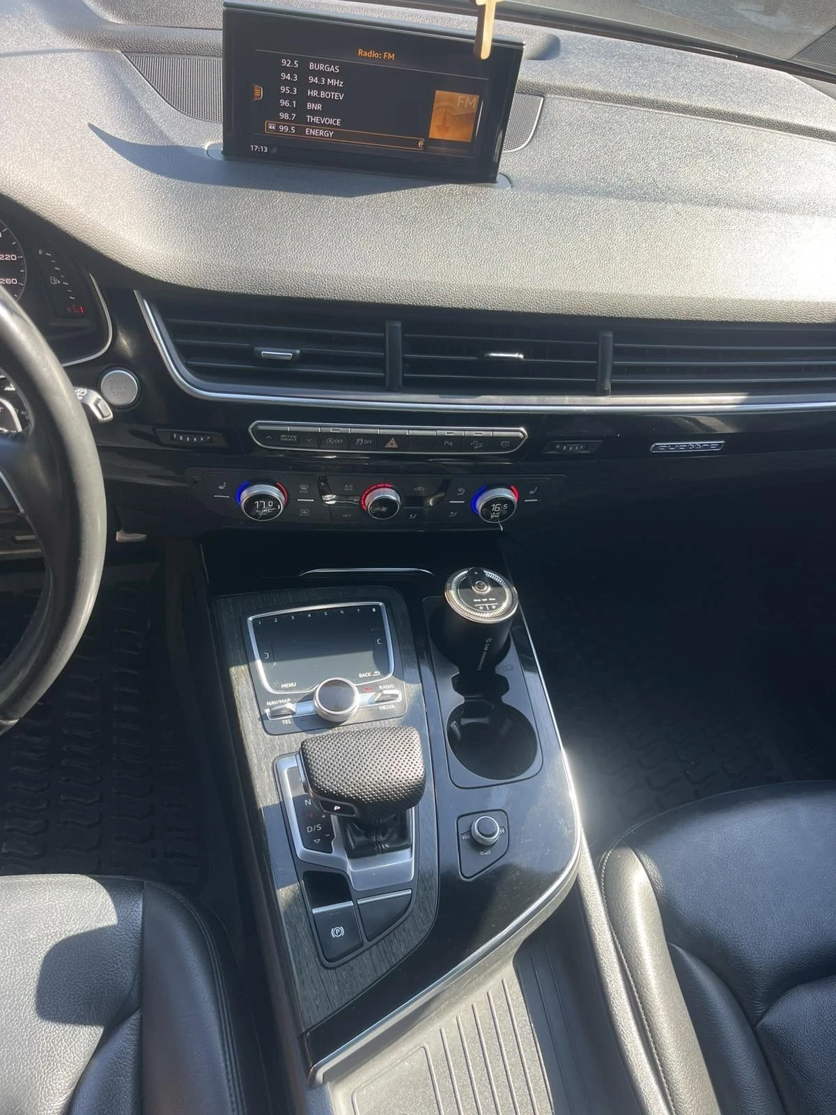 Audi Q7, снимка 8 - Автомобили и джипове - 55179019