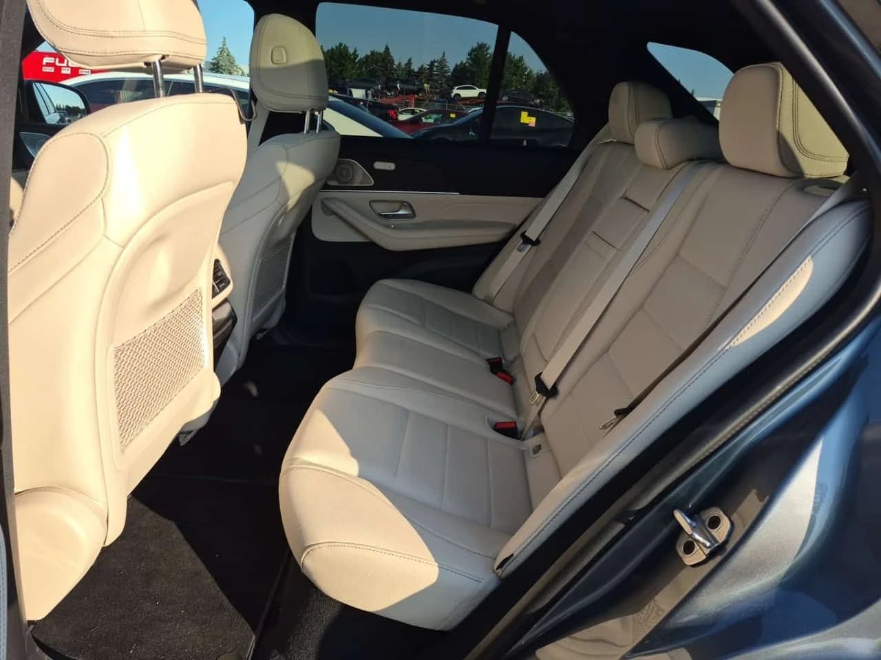 Mercedes-Benz GLE 350 * CARFAX * Без инциденти * От Mercedes * , снимка 12 - Автомобили и джипове - 55625214