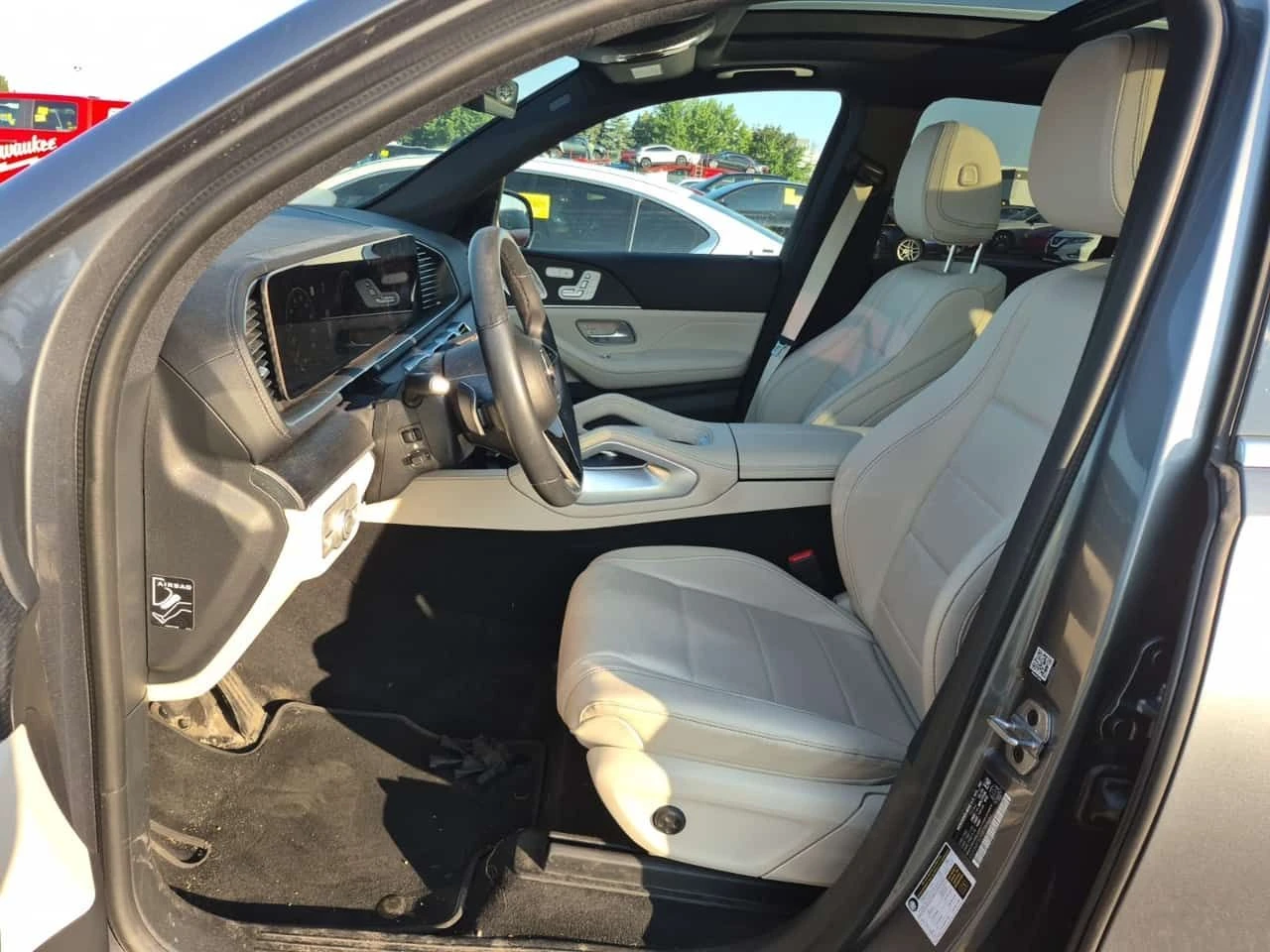 Mercedes-Benz GLE 350 * CARFAX * Без инциденти * От Mercedes * , снимка 5 - Автомобили и джипове - 55625214