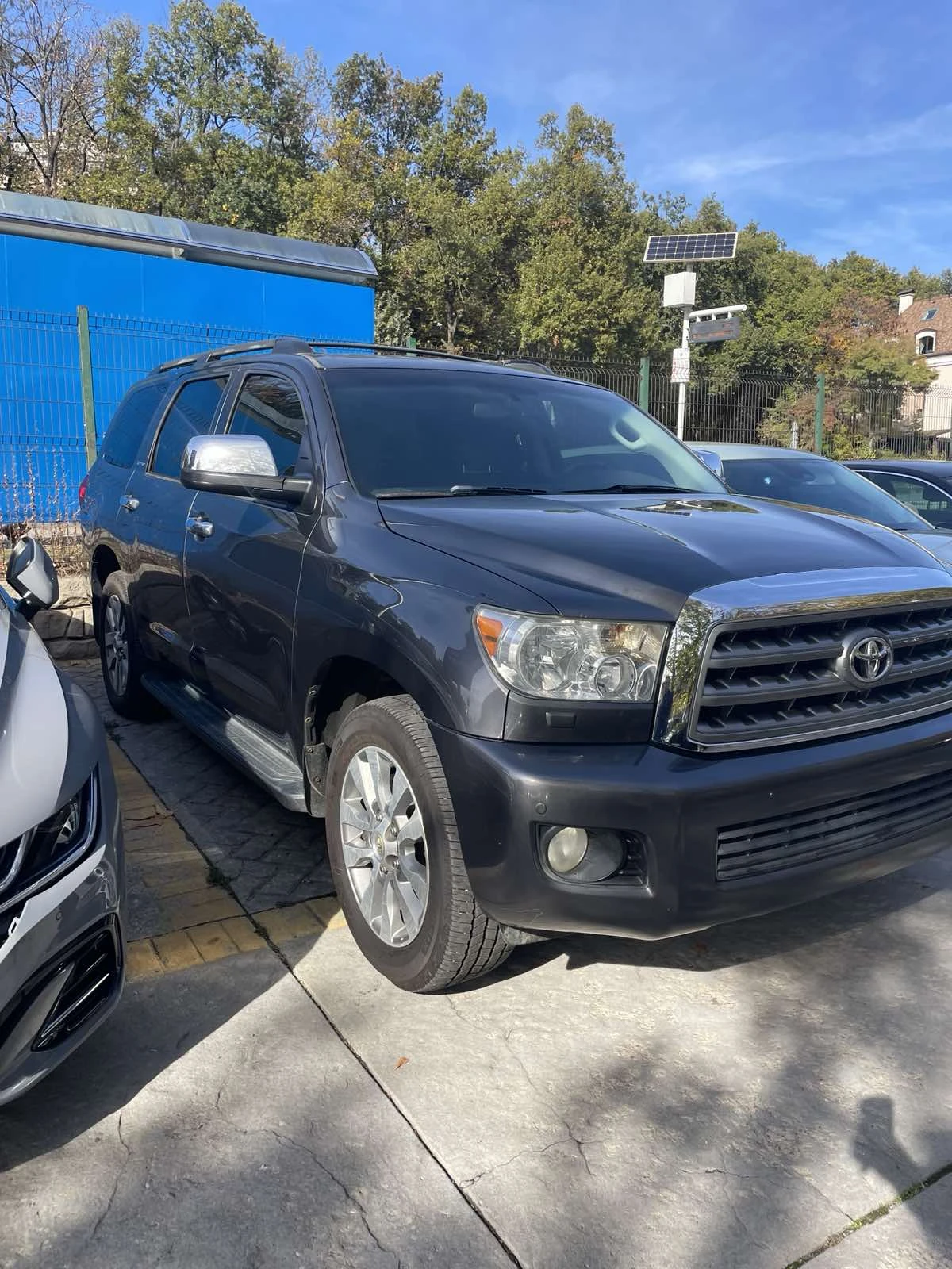 Toyota Sequoia Limited, снимка 3 - Автомобили и джипове - 56742576
