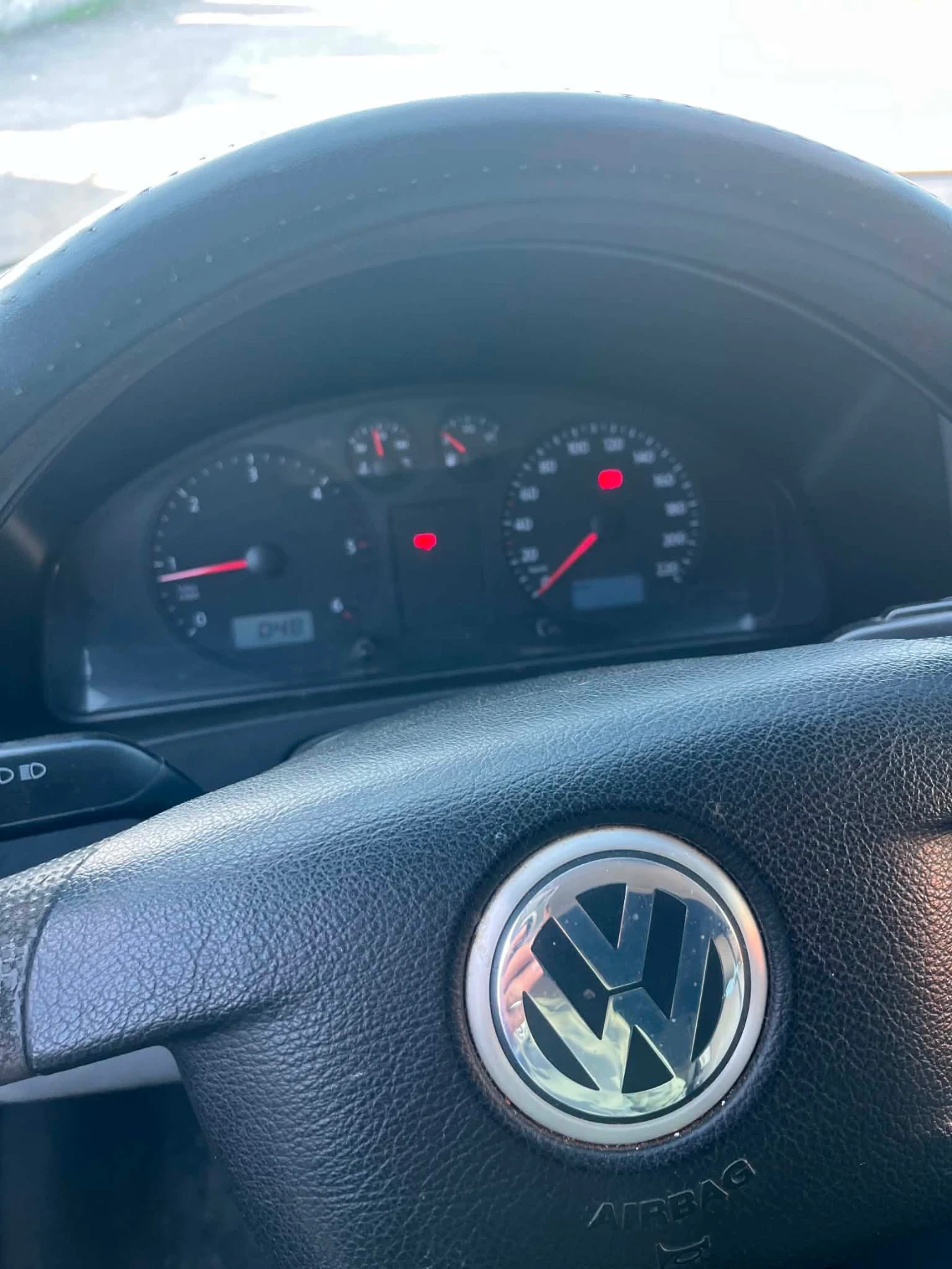 VW T5 1.9 tdi, снимка 12 - Бусове и автобуси - 54531281