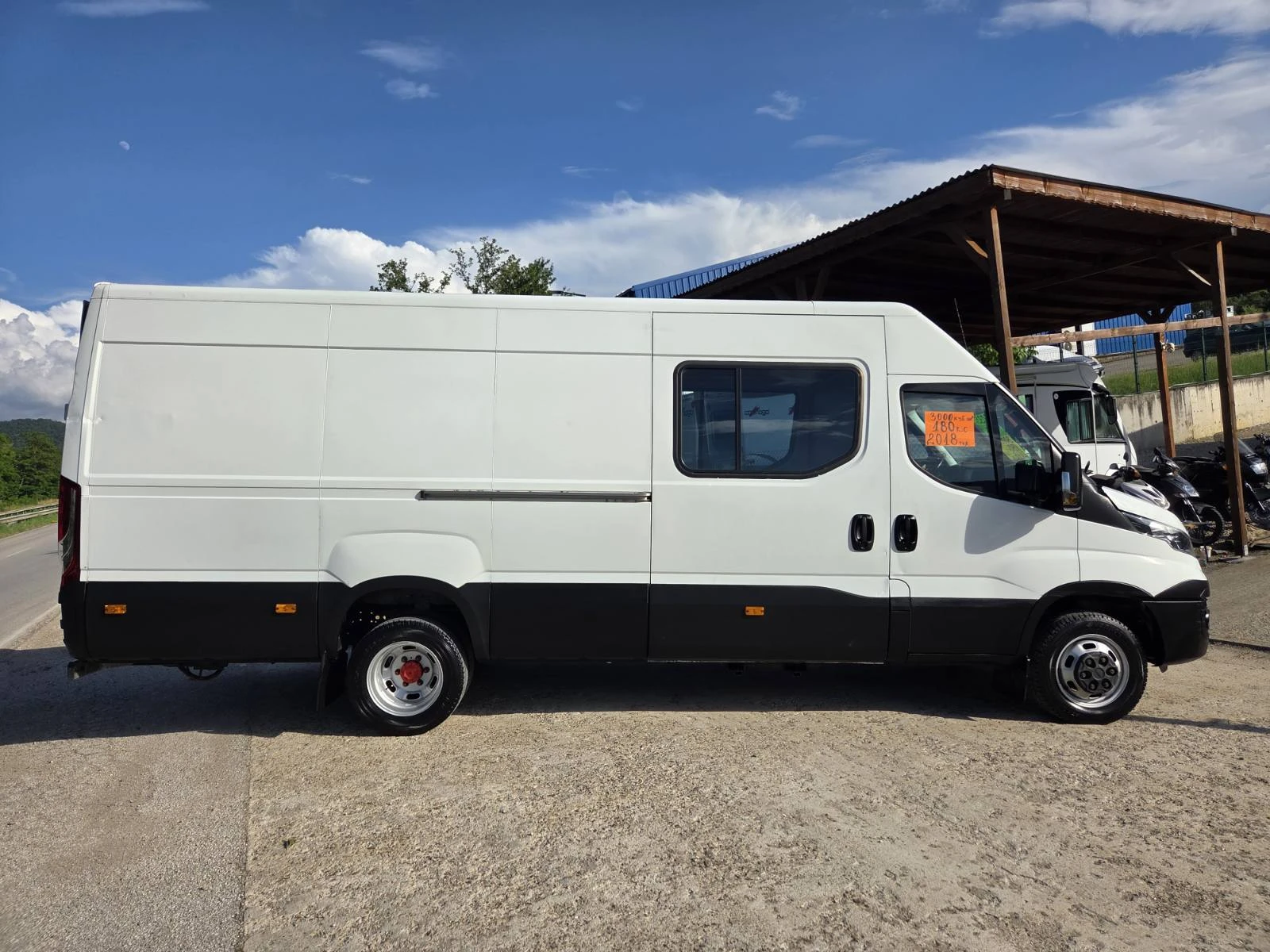 Iveco 35c18 ДО 3, 5Т., МАКС БОРД, 180К.С., КЛИМА, ШВЕЙЦАРИЯ, снимка 4 - Бусове и автобуси - 55040558