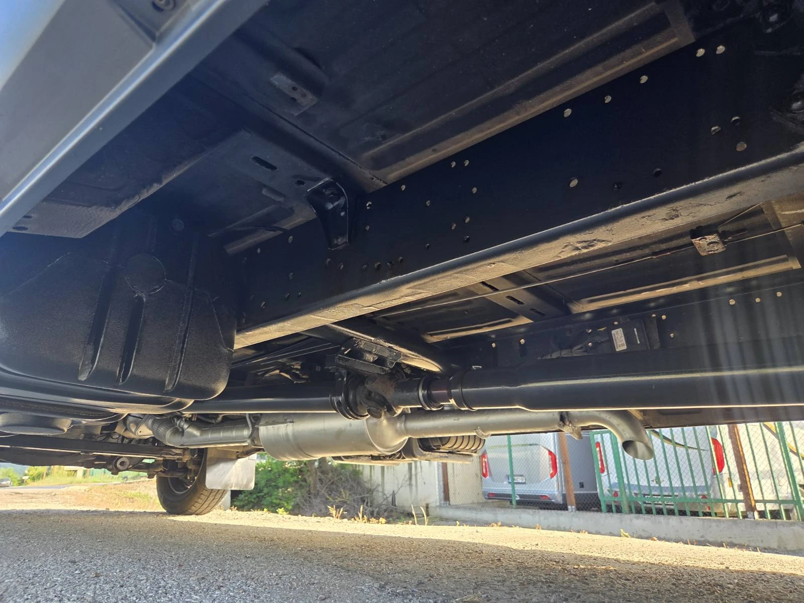 Iveco 35c18 ДО 3, 5Т., МАКС БОРД, 180К.С., КЛИМА, ШВЕЙЦАРИЯ, снимка 11 - Бусове и автобуси - 55040558