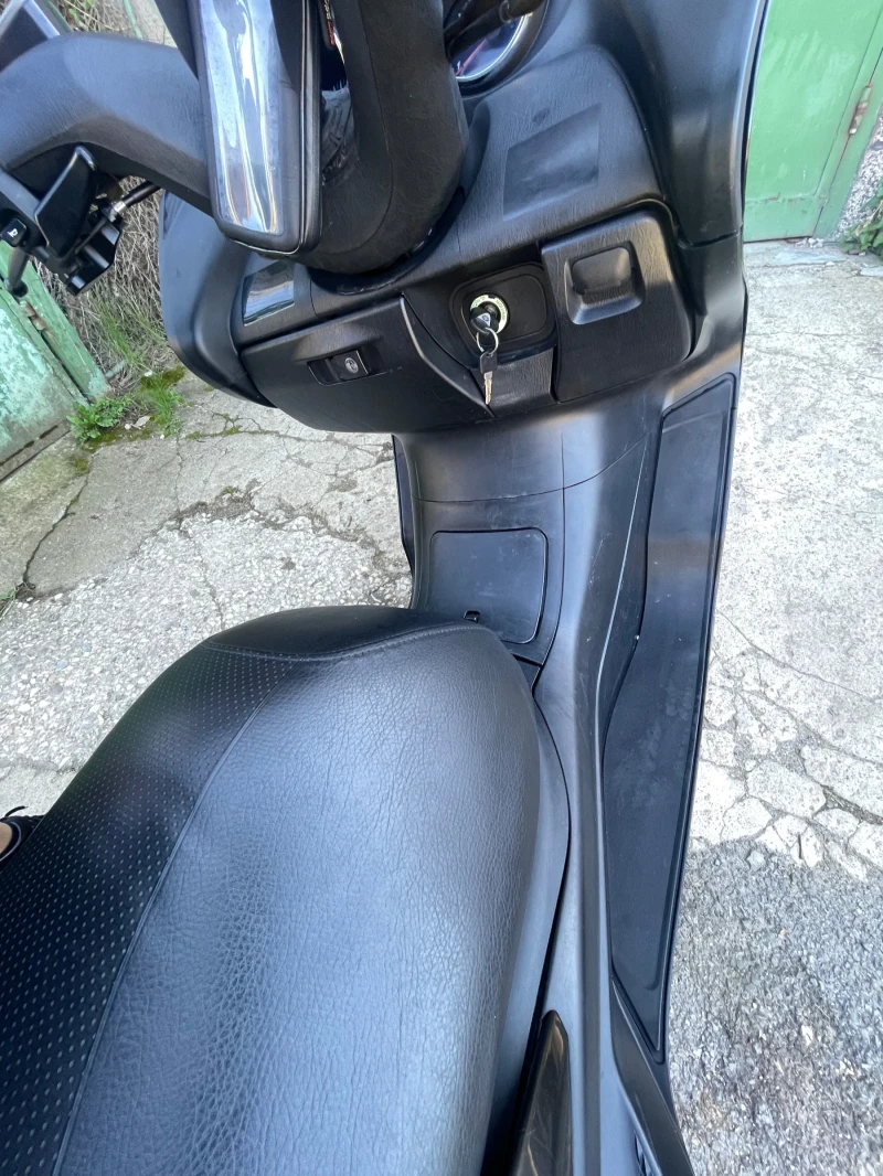 Yamaha Majesty, снимка 10 - Мотоциклети и мототехника - 52546113