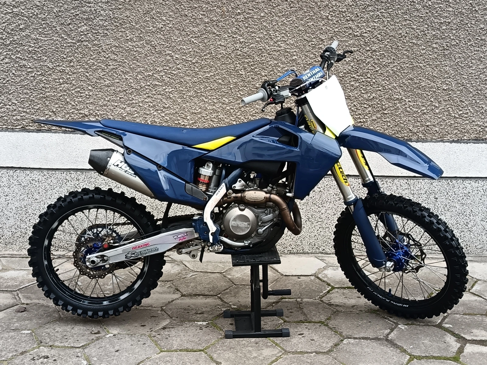 Husqvarna FC