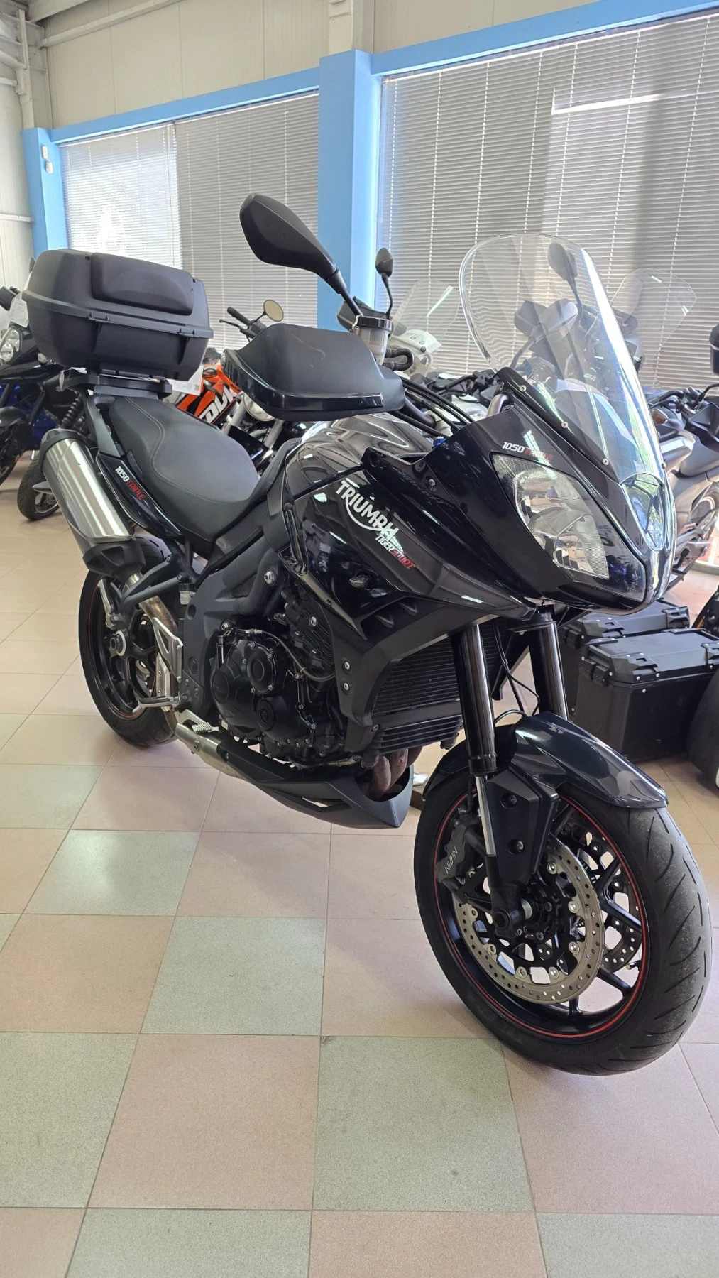 Triumph Tiger Sport 1050 ABS Лизинг !, снимка 2 - Мотоциклети и мототехника - 56411146