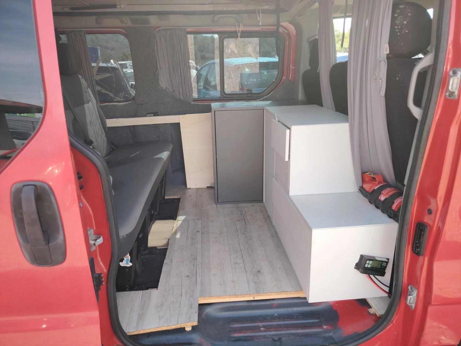 Кемпер Други Opel vivaro 1.9tdi, снимка 5 - Каравани и кемпери - 54438661