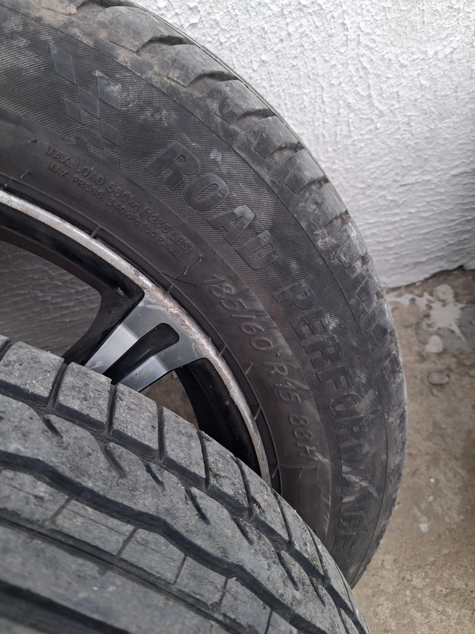 ���� � ������ 185/60R15 | Mobile.bg � ����������� 1